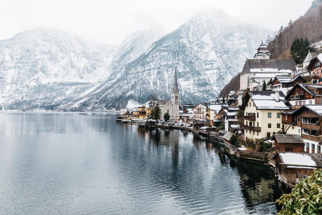 Haus Am Hof - 15Th Century House At The Lake, Near The Marketplace, With A Balcony Hallstatt Extérieur photo