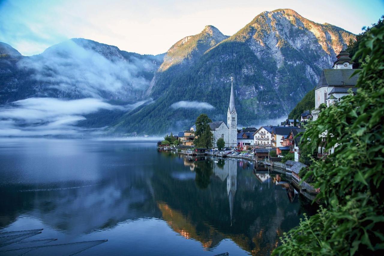 Haus Am Hof - 15Th Century House At The Lake, Near The Marketplace, With A Balcony Hallstatt Extérieur photo